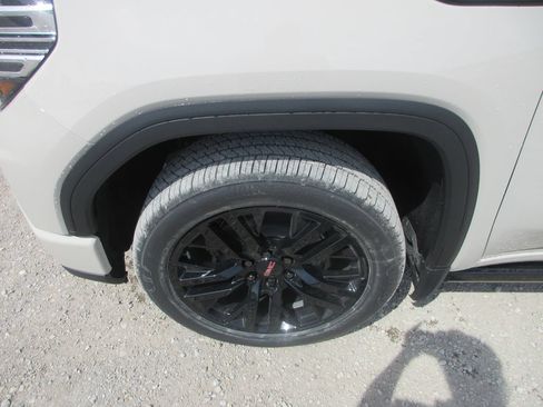 New 2026 GMC Sierra 1500 Denali AWD/4WD image 14