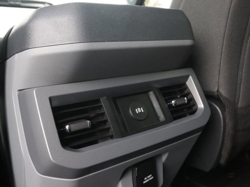 Used 2025 Ford F250 XLT w/ Black Appearance Package AWD/4WD image 12