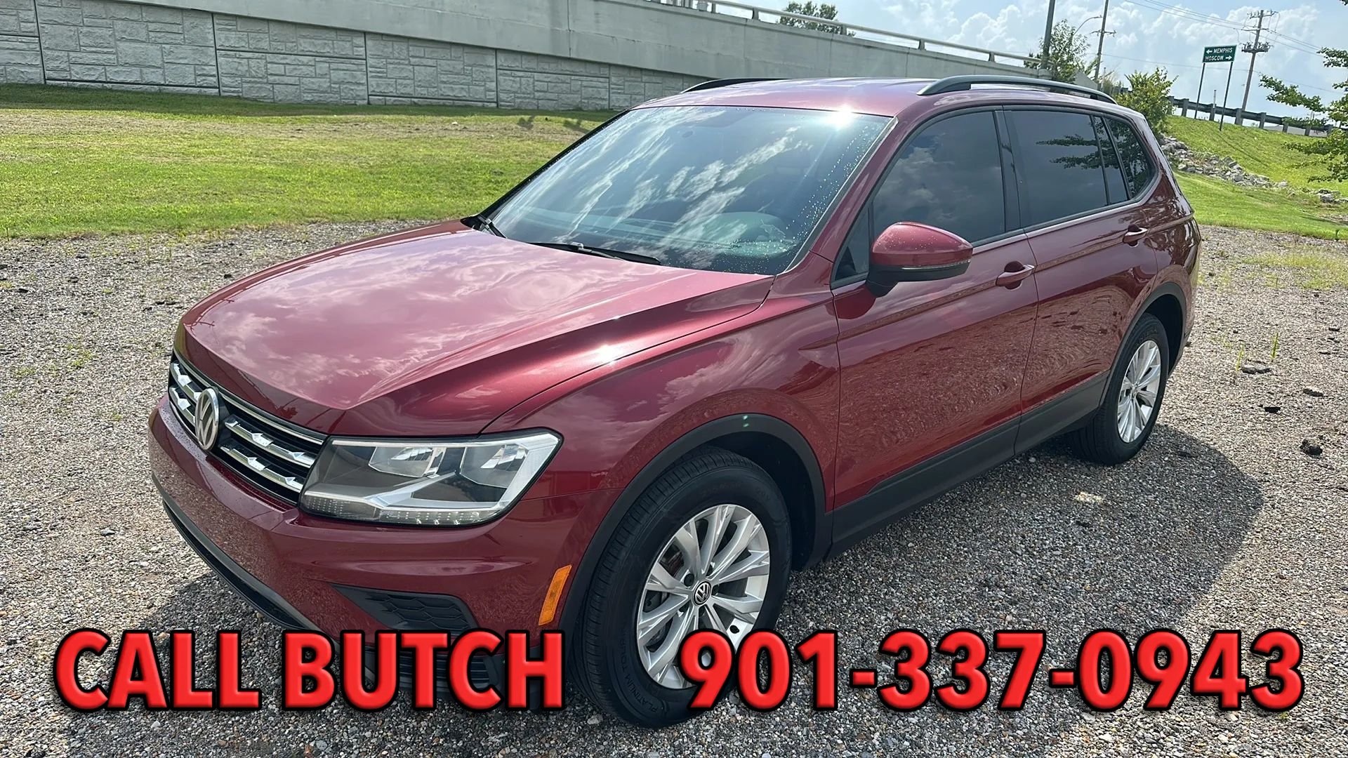 Used 2019 Volkswagen Tiguan S w/ Driver Assistance Package FWD image 2