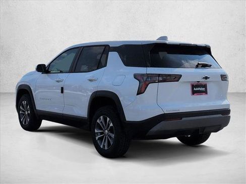 New 2026 Chevrolet Equinox LT image 9