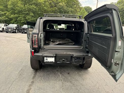Used 2024 GMC Hummer EV 3X w/ LPO, Illumination Package AWD/4WD image 35