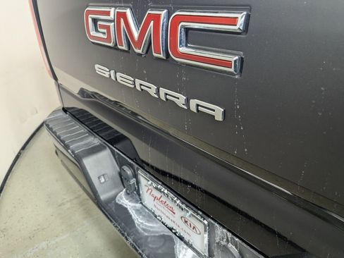 Used 2023 GMC Sierra 1500 Elevation image 8