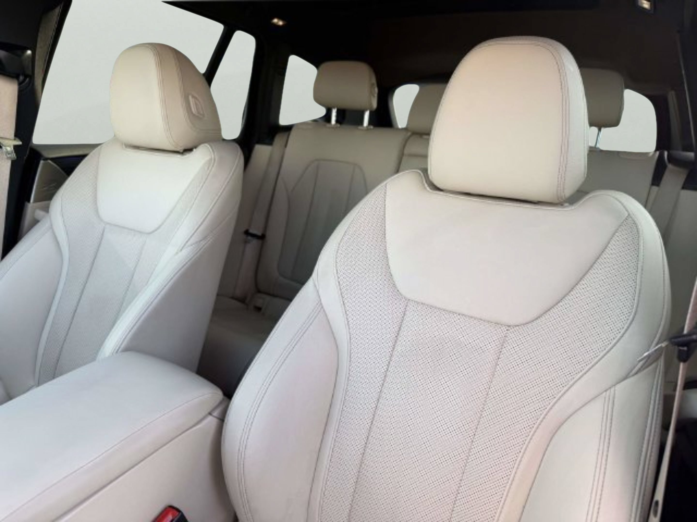 Used 2022 BMW X3 sDrive30i w/ M Sport Package RWD image 16