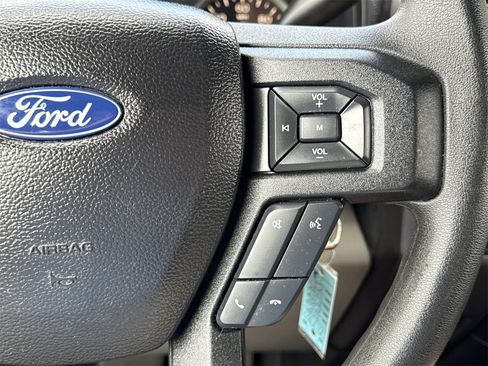 Used 2017 Ford F150 XLT image 19
