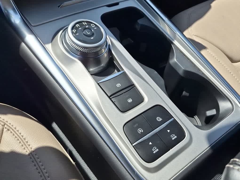 Used 2024 Ford Explorer Limited w/ Limited Technology Package RWD image 14
