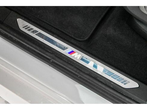 Used 2023 BMW X5 xDrive45e w/ Executive Package AWD/4WD image 62