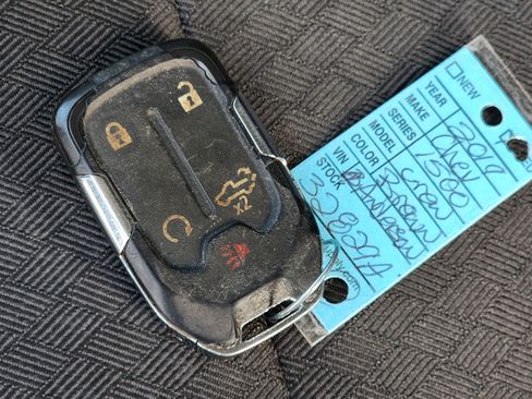 Used 2019 Chevrolet Silverado 1500 LT w/ All-Star Edition image 23