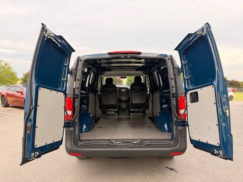 Used 2019 Mercedes-Benz Metris image 18