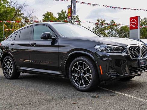 Used 2023 BMW X4 xDrive30i w/ M Sport Package image 1