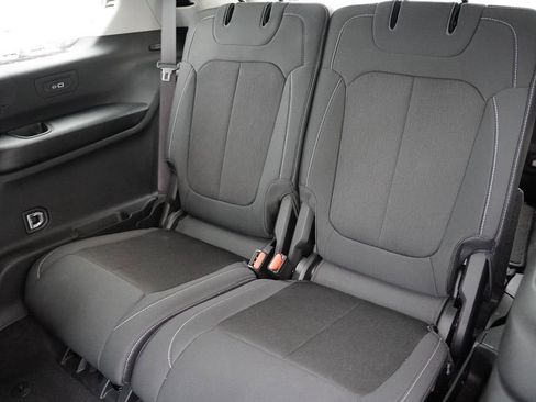 Certified 2023 Jeep Grand Cherokee L Laredo w/ Luxury Tech Group I image 19