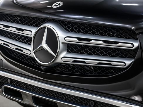 Used 2022 Mercedes-Benz GLC 300 4MATIC image 13