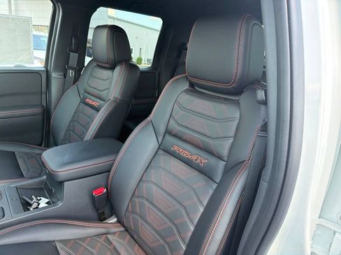 New 2026 Nissan Frontier PRO-4X w/ Pro Premium Package AWD/4WD image 12