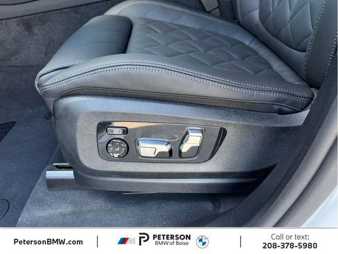 New 2027 BMW X7 xDrive40i w/ Premium Package AWD/4WD image 31