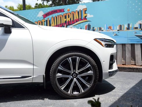 Used 2023 Volvo XC60 B6 Ultimate w/ Protection Package Premier AWD/4WD image 30