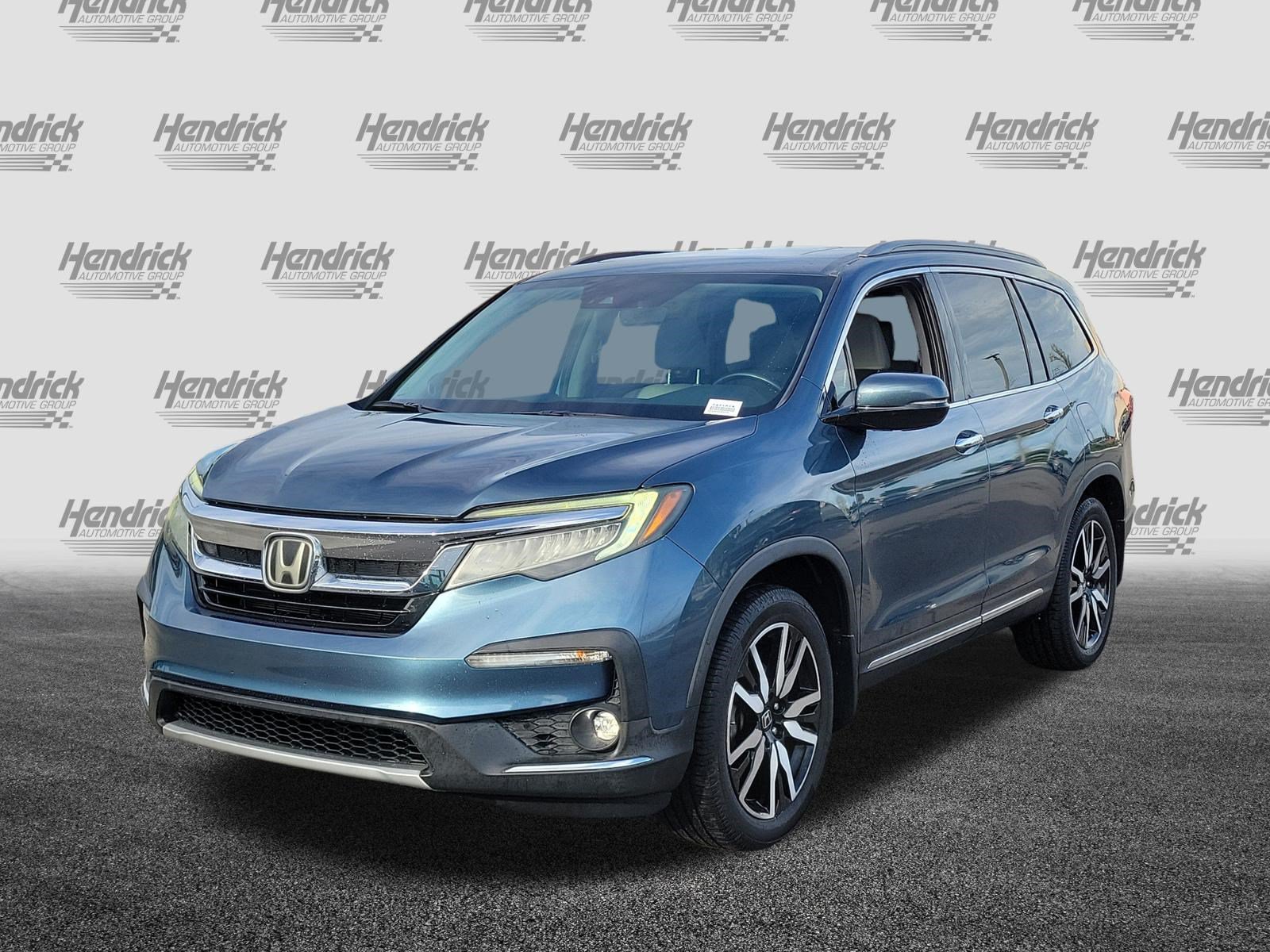 Used 2019 Honda Pilot Elite image 3