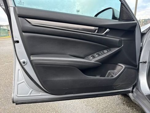 Used 2020 Honda Accord Sport image 21