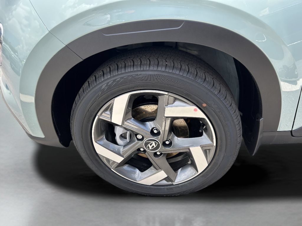New 2026 Hyundai Venue SEL FWD image 34