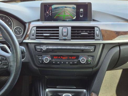 Used 2015 BMW 428i Convertible RWD image 17