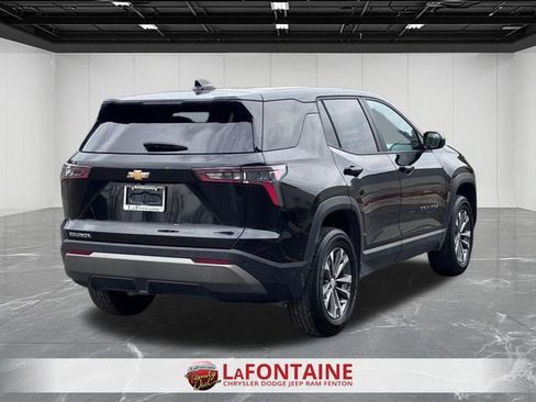 Used 2025 Chevrolet Equinox LT image 8