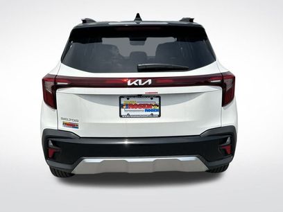 New 2025 Kia Seltos S