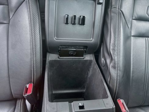 Used 2023 Nissan Frontier SV w/ SV Premium Package AWD/4WD image 41