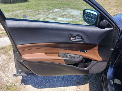 Used 2020 Acura ILX FWD image 11