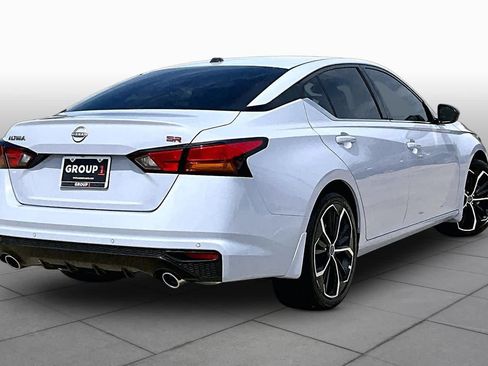 Used 2026 Nissan Altima 2.5 SR FWD image 13