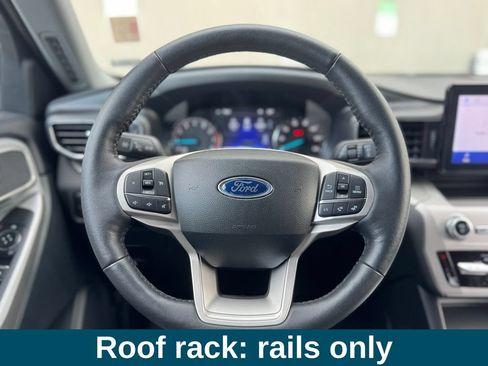 Used 2024 Ford Explorer XLT w/ Equipment Group 202A AWD/4WD image 15