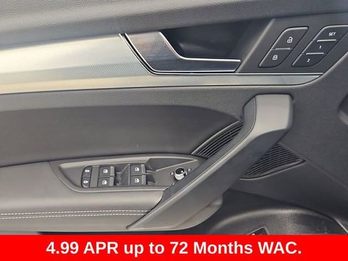 Certified 2025 Audi Q5 2.0T Premium Plus image 27
