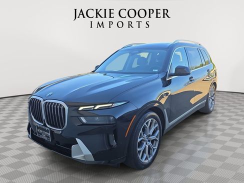 Used 2025 BMW X7 xDrive40i AWD/4WD image 1