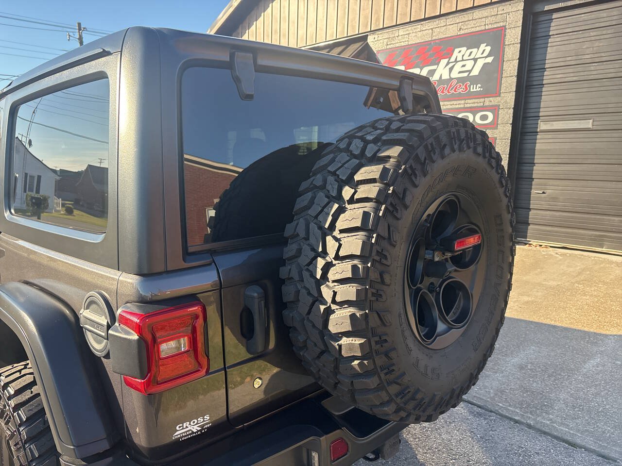 Used 2018 Jeep Wrangler Rubicon w/ Steel Bumper Group AWD/4WD image 7