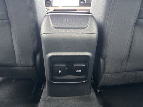 Used 2022 Ford Bronco Wildtrak image 25