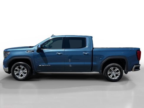 Used 2024 GMC Sierra 1500 SLT AWD/4WD image 2