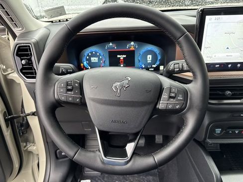 New 2025 Ford Bronco Sport Outer Banks w/ Outer Banks Tech Package+ image 14