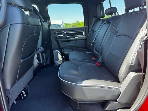 New 2026 RAM 2500 Laramie AWD/4WD image 20