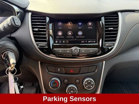Used 2020 Chevrolet Trax LT FWD image 17