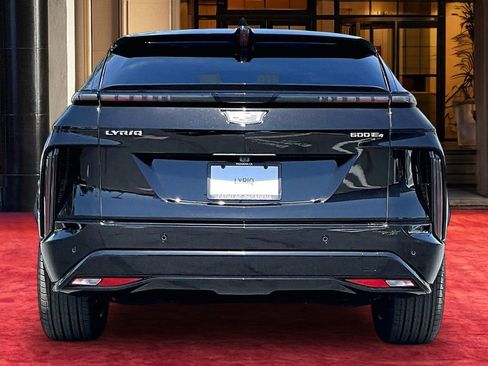 New 2026 Cadillac Lyriq Sport AWD/4WD image 5