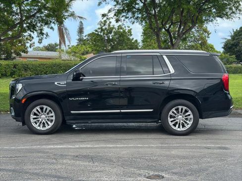 Used 2021 GMC Yukon SLT RWD image 4