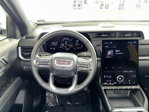 New 2026 GMC Terrain Elevation w/ Technology Package II FWD image 16