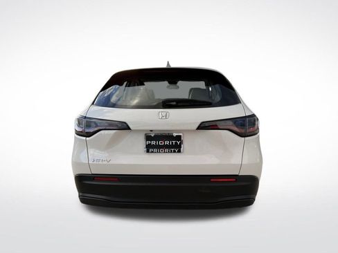 Used 2025 Honda HR-V LX image 4