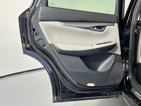 Used 2023 INFINITI QX50 Luxe AWD/4WD image 16