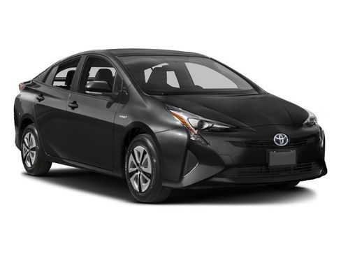 Used 2016 Toyota Prius Four Touring FWD image 9