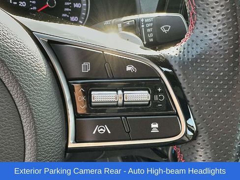 Used 2022 Kia Forte GT w/ GT2 Package image 11