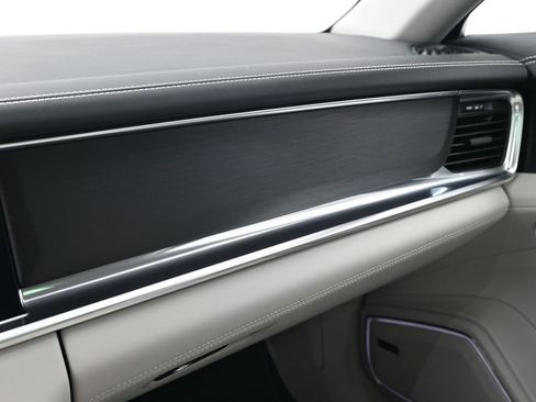 Certified 2022 Porsche Panamera 4 image 23