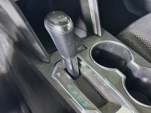 Used 2016 Chevrolet Equinox LT FWD image 23
