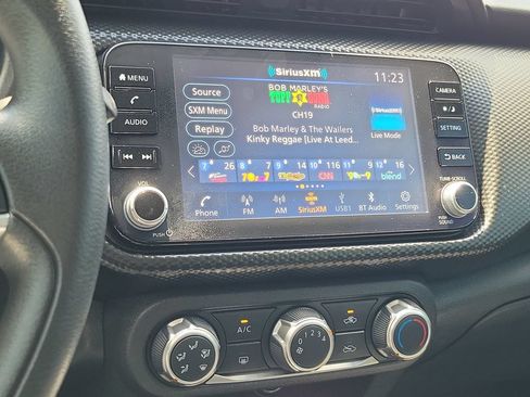 Used 2023 Nissan Kicks SV w/ Exterior Package FWD image 25