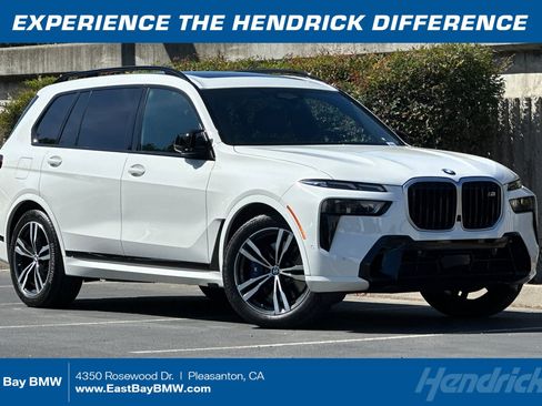 Used 2024 BMW X7 M60i AWD/4WD image 1