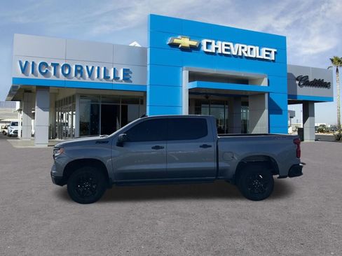 Used 2024 Chevrolet Silverado 1500 LT Trail Boss w/ LPO, Dark Essentials Package AWD/4WD image 8