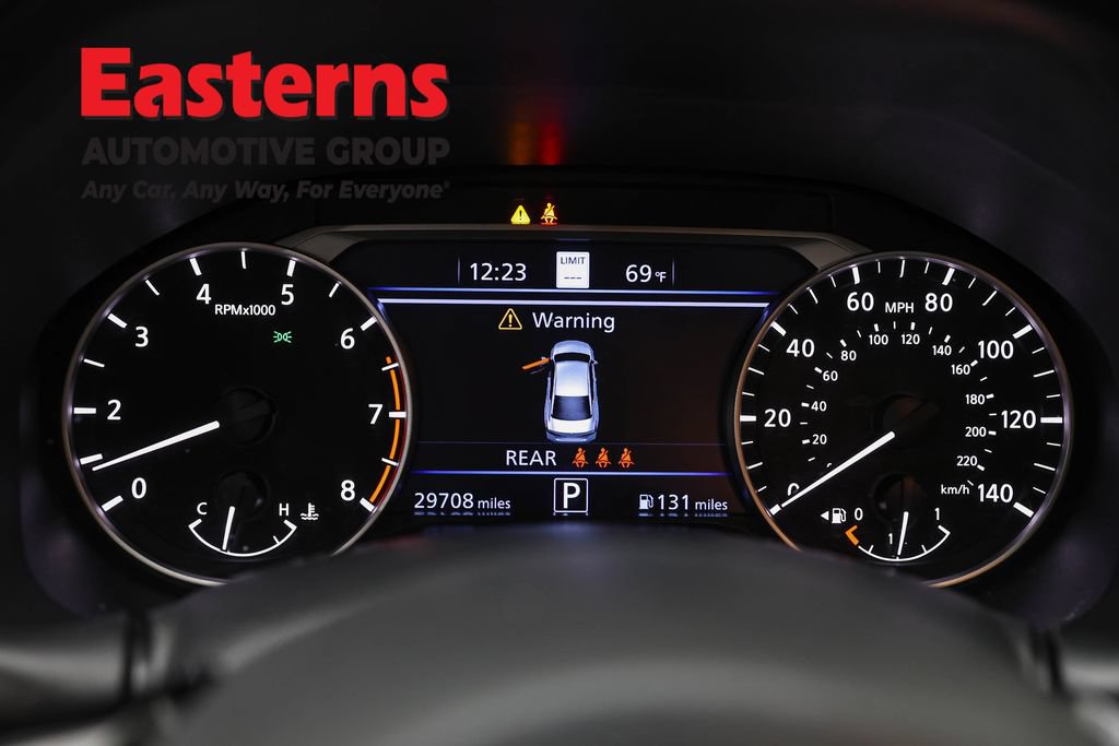 Used 2023 Nissan Altima 2.5 SL FWD image 19