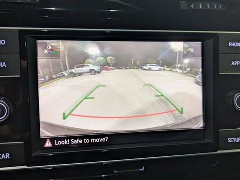 Used 2019 Volkswagen GTI Rabbit Edition image 17